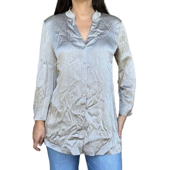 Eileen Fisher Champaign Silk Long Sleeve Button Front Blouse Size Medium Career - Picture 1 of 7